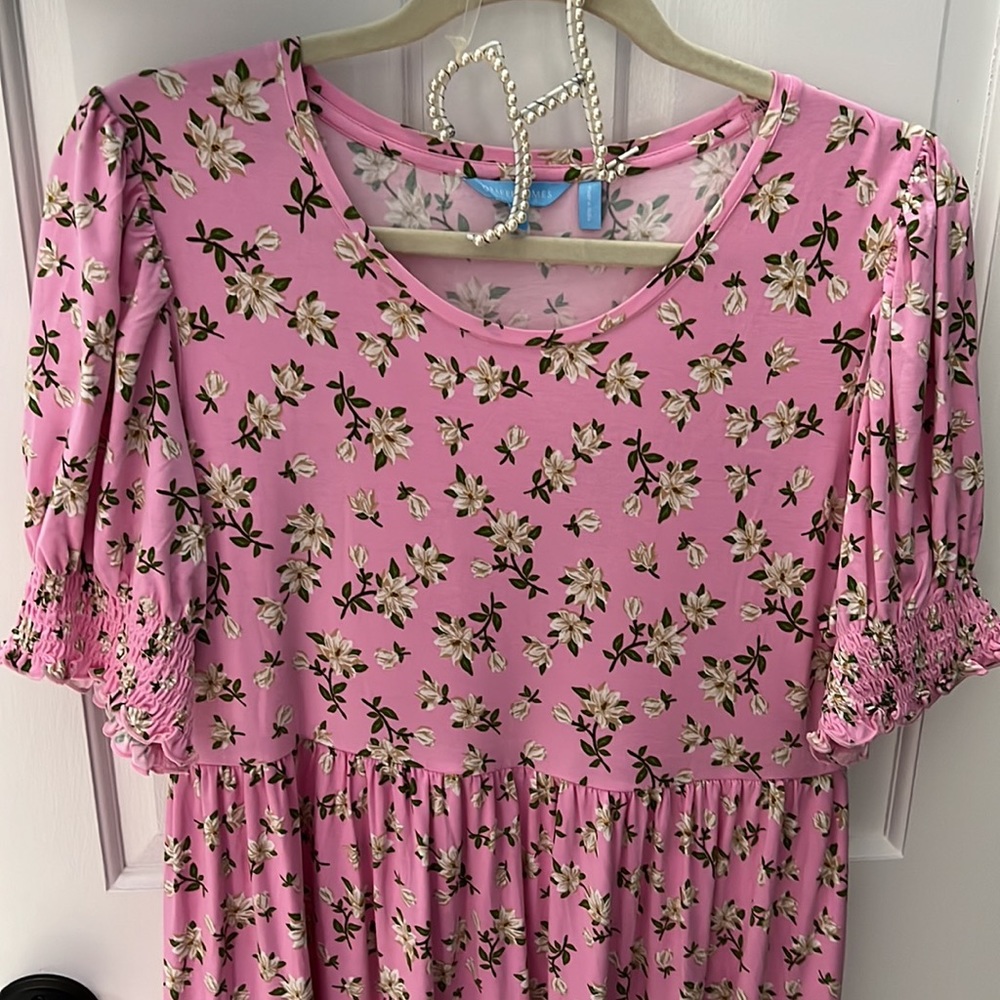 Never worn Draper James Pink Magnolias Dress Size L